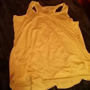 Semi fitted work out tank